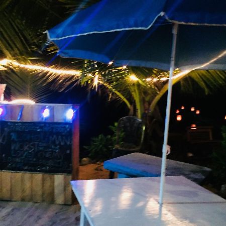 Sea Side Guest House แทนกาลเล ภายนอก รูปภาพ