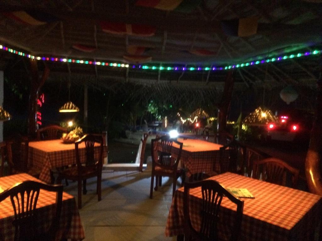 Sea Side Guest House แทนกาลเล ภายนอก รูปภาพ