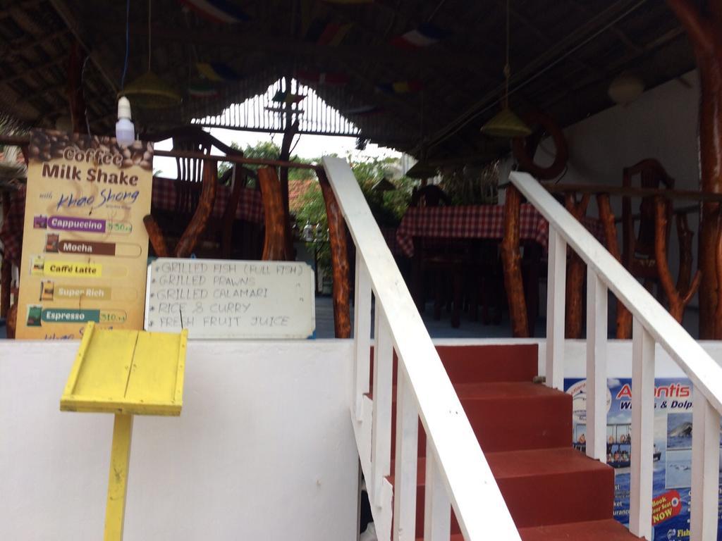 Sea Side Guest House แทนกาลเล ภายนอก รูปภาพ
